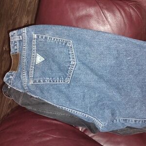 Guess size 36